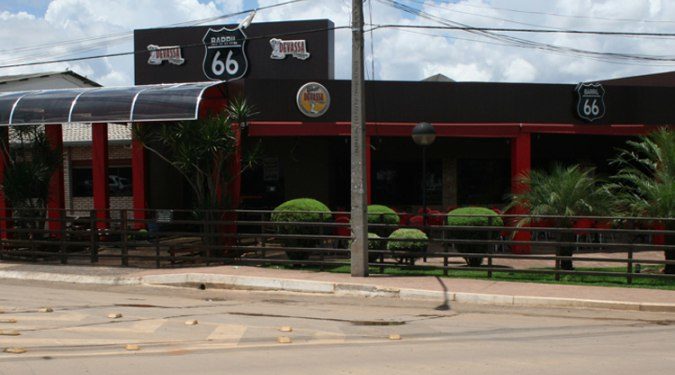 fachada do barril 66