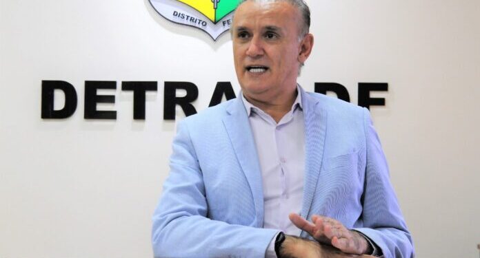 MAIS UMA POSSÍVEL IMPROBIDADE ADMINISTRATIVA PRATICADA PELO SOBERBO DIRETOR-GERAL DO DETRAN