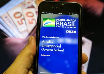 Prazo para se inscrever no auxílio de R$ 900 está chegando ao fim
