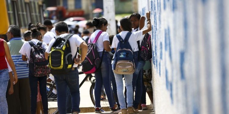 Escolas terão volta às aulas com dinheiro em caixa: Pdaf terá R$ 49 milhões