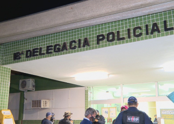 Homem é preso suspeito de oferecer chuteiras e camisas de futebol para abusar sexualmente de menores no DF