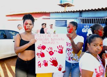 Programa Direito Delas participa de ato contra feminicídio na Estrutural