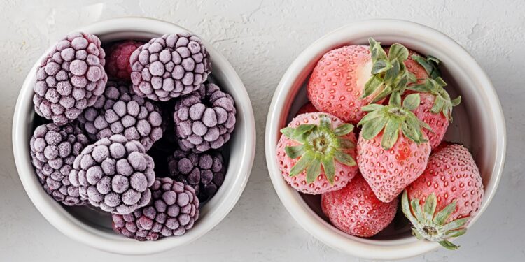 frutas-congeladas-perdem-os-nutrientes?-medica-explica-se-vale-a-pena