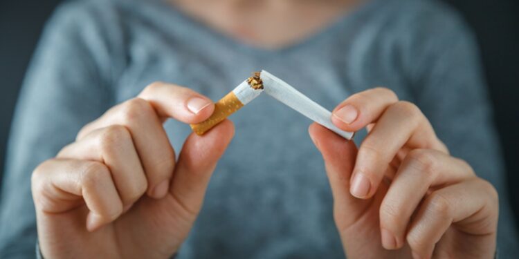 o-que-acontece-com-o-corpo-de-quem-para-de-fumar,-segundo-medicos