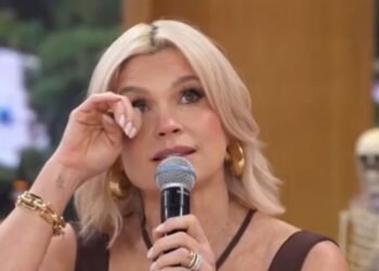 video:-flavia-alessandra-chora-ao-vivo-apos-surpresa-inesperada
