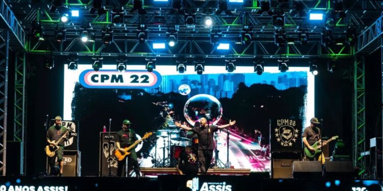 integrante-do-cpm-22-e-internado-e-banda-cancela-show