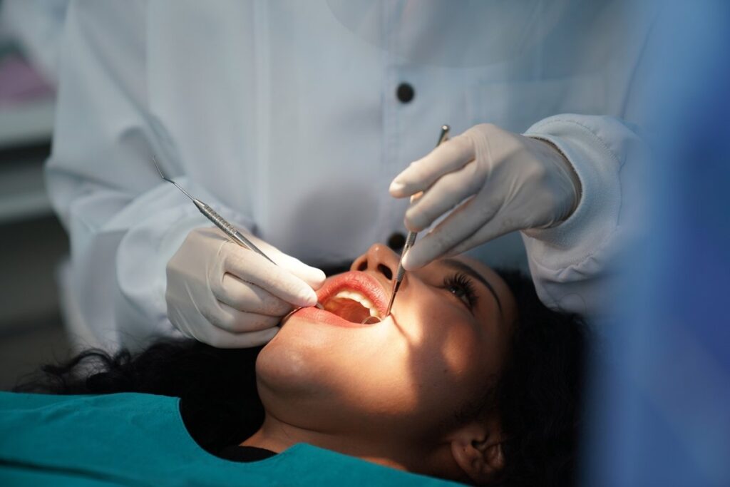 tratamento-de-canal-pode-ajudar-a-reduzir-acucar-no-sangue,-diz-estudo