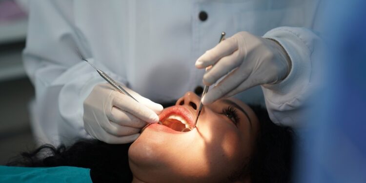 tratamento-de-canal-pode-ajudar-a-reduzir-acucar-no-sangue,-diz-estudo