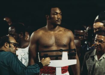 george-foreman:-conheca-a-historia-da-lenda-do-boxe-que-inspirou filme