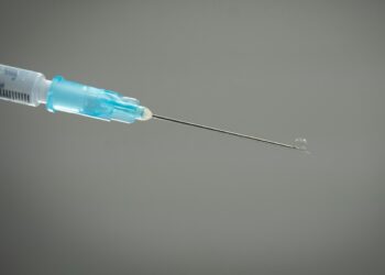 anvisa-alerta-que-peptideos-injetaveis-vendidos-online-sao-ilegais