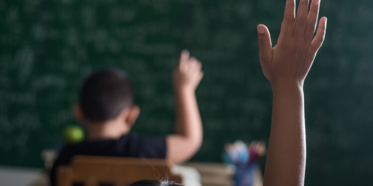 saude-mental-de-alunos:-ansiedade-e-isolamento-sao-sinais-de-alerta
