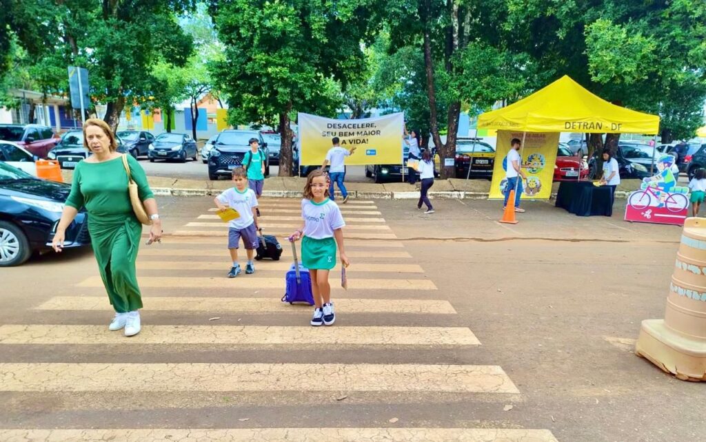 retorno-das-aulas-impacta-transito-proximo-a-escolas