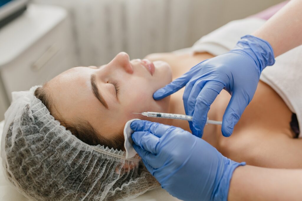 cfo-proibe-dentistas-de-usar-pmma-para-procedimentos-esteticos-faciais