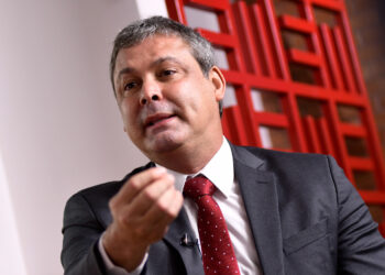 lindbergh-critica-convencao-de-flavio:-“completamente-fracassada”