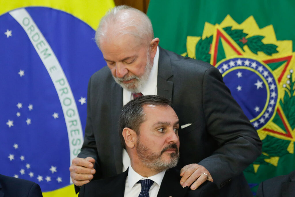 lula-sanciona-lei-que-aumenta-repasse-de-impostos-sobre-bets-para-a-pf
