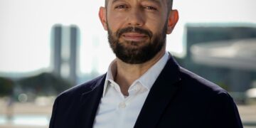 podemos-df-declara-apoio-a-celina-leao-e-lanca-cristian-viana-ao-senado