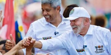 novo-leva-lula-ao-tse-apos-discurso-em-convencao-do-pt-na-bahia