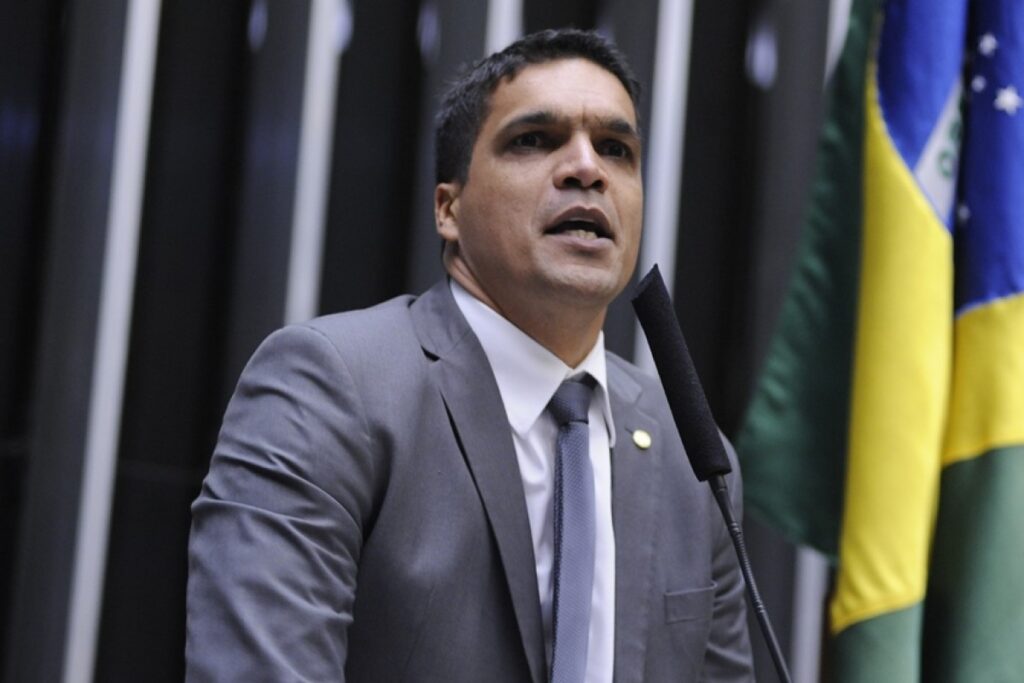 mobiliza-barra-nome-de-cabo-daciolo-a-presidencia:-“decepcionado”