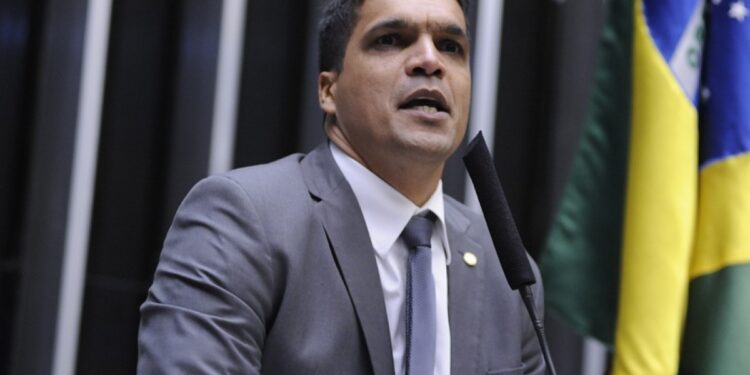 mobiliza-barra-nome-de-cabo-daciolo-a-presidencia:-“decepcionado”