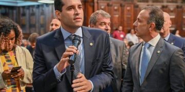 prefeito-do-rio-cobra-fiscalizacao-da-anac-em-voos-panoramicos