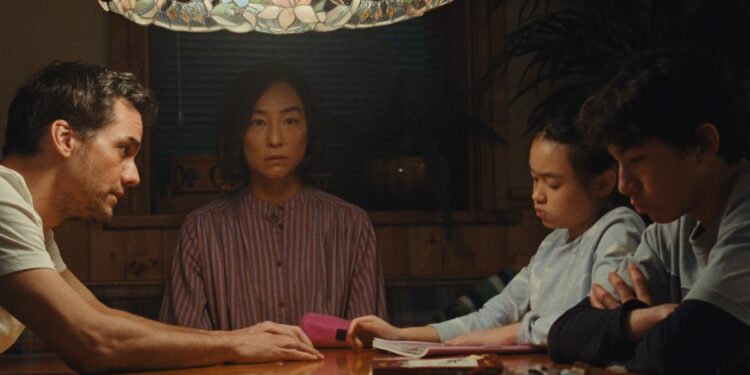 final-de-a-ultima-casa-explicado:-o-que-acontece-no-filme-da-netflix?