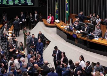 empoderado-por-emendas,-congresso-se-engaja-menos-com-presidenciaveis