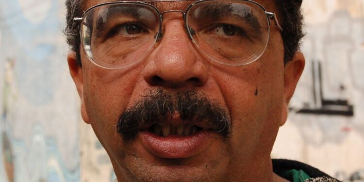 morre-carlos-adao,-artista-visual-que-espalhou-nome-por-muros-de-sp