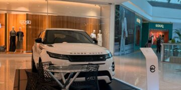 exposicao-do-novo-range-rover-evoque-chega-ao-shopping-riomar-ao-longo-de-todo-o-mes-de-agosto