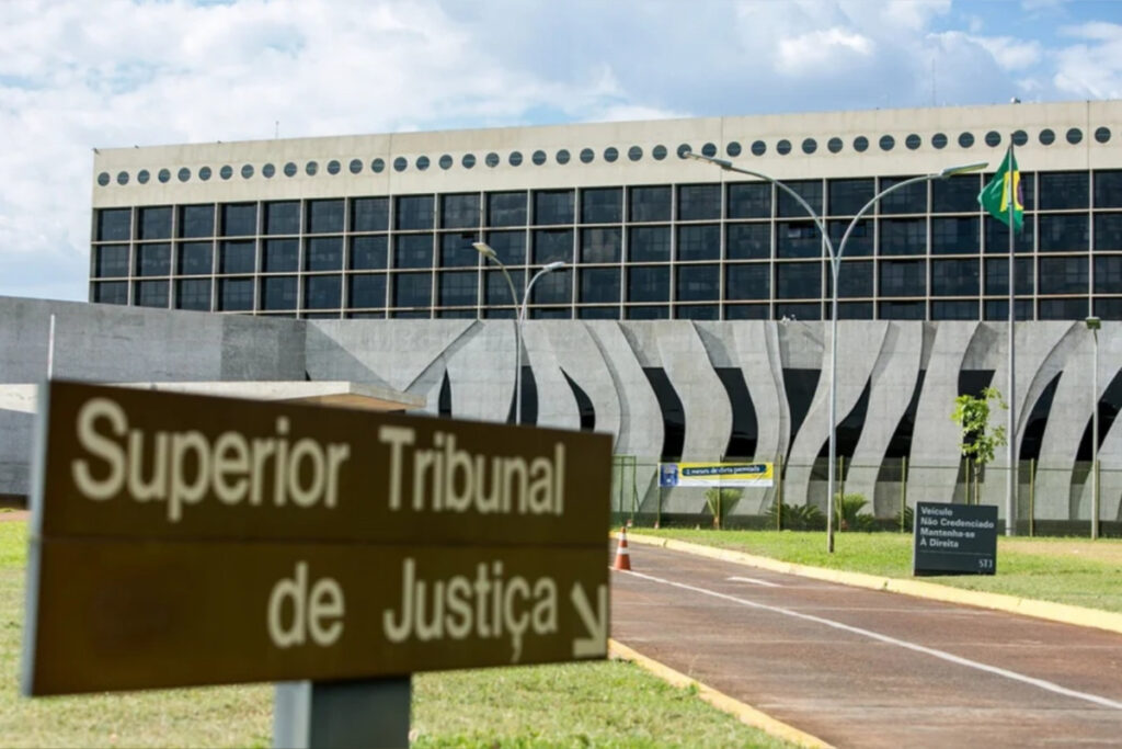 presidente-do-stj-procura-alcolumbre-por-projeto-que-atualiza-despesas