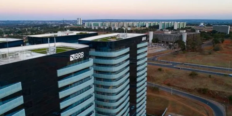 stf-abre-a-imprensa-reuniao-sobre-emprestimo-de-r$-6,6-bilhoes-ao-brb