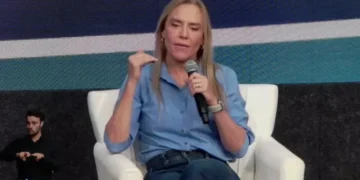 celina-aposta-em-tecnologia-para-transformar-acesso-aos-servicos-do-gdf