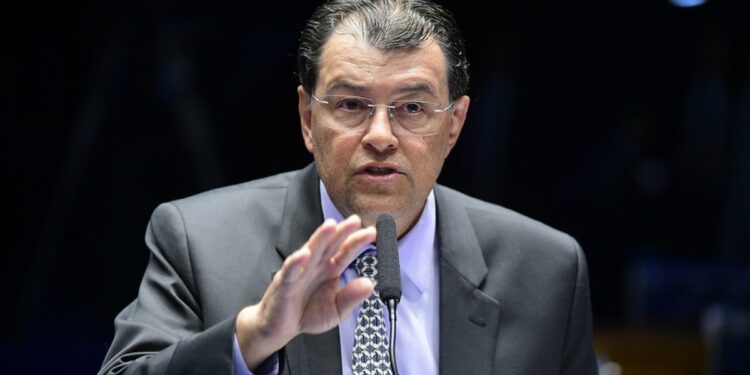 mdb-fecha-apoio-a-pec-e-pressiona-alcolumbre-a-despachar-6×1