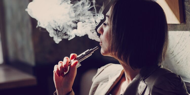vanilina-de-cigarro-eletronico-pode-alterar-celulas-tronco-de-embrioes