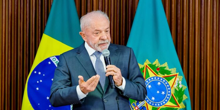 quaest:-48%-desaprovam-e-46%-aprovam-governo-lula