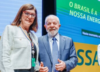 petrobras-confirma-descoberta-de-petroleo-na-foz-do-amazonas