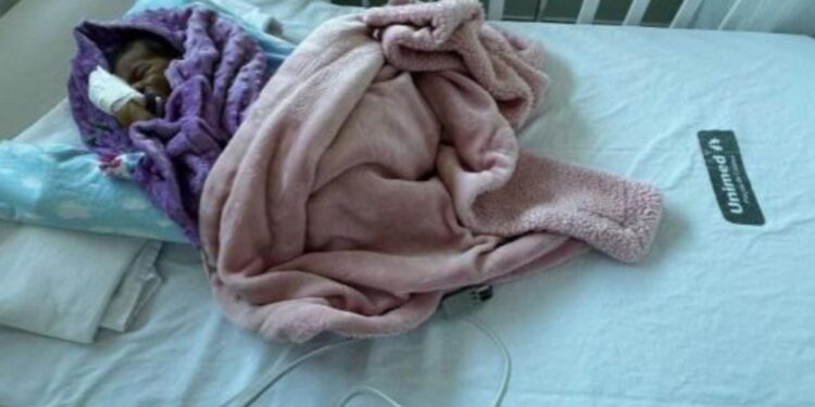 bebe-de-1-ano-morre-apos-disputa-com-plano-de-saude-por-tratamento