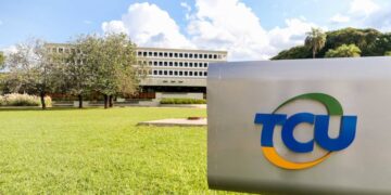 receita-tem-ate-14/9-para-enviar-ao-tcu-calculo-para-aliquota-da-cbs
