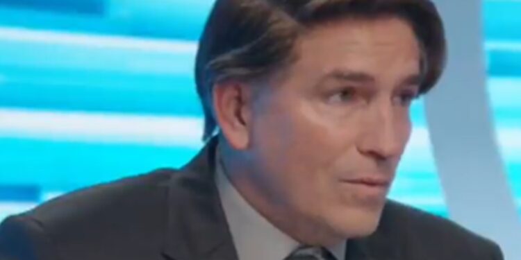 o-que-significa-dark-horse,-termo-ligado-a-flavio-e-jair-bolsonaro