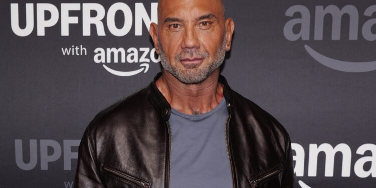 god-of-war:-dave-bautista-substitui-ryan-hurst-como-kratos-na-serie