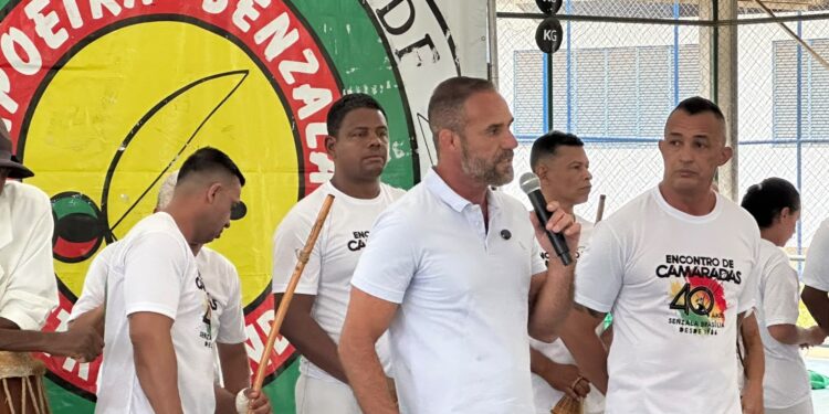 capoeira-que-transforma:-grupo-senzala-celebra-quatro-decadas-de-historia-no-df