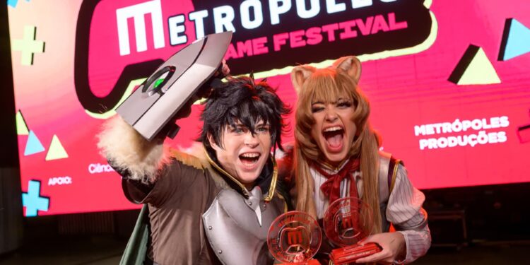 casal-vence-seletiva-do-world-cosplay-summit-no-metropoles-game-festival