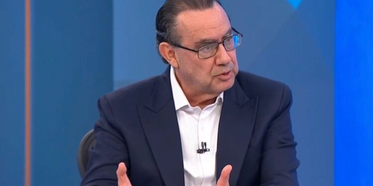 no-jn,-augusto-cury-defende-“ministerio-da-ia”-e-drones-contra-feminicidio