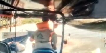familia-e-resgatada-por-funcionarios-de-concessionaria-apos-naufragio-no-am