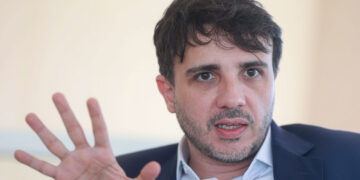 renan-alega-“problema-interno-de-sistema”-apos-toffoli-adiar-julgamento