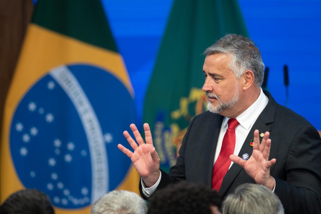 master:-pimenta-defende-que-“todos-os-personagens-devem-ser-investigados”