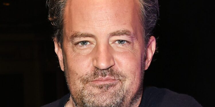 netflix-lanca-documentario-sobre-matthew-perry-e-promete-detalhes-ineditos