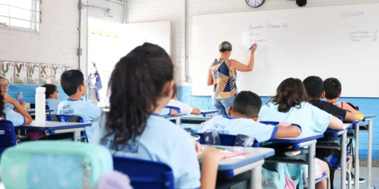 reforco-na-educacao:-gdf-publica-nomeacao-de-mais-de-2-mil-professores-de-28-especialidades