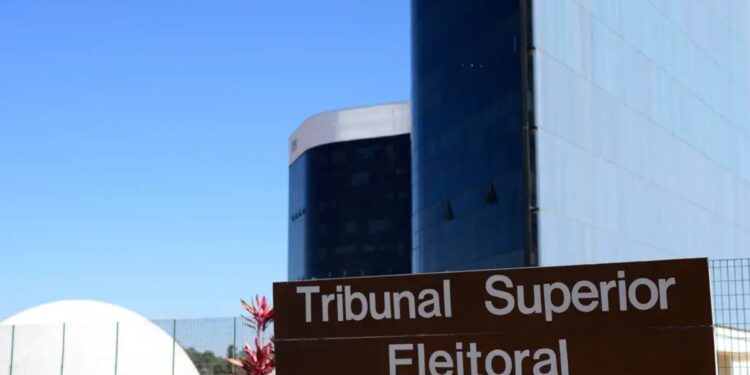 tse-aprova-seis-chapas-a-presidencia,-outras-sete-aguardam-analise