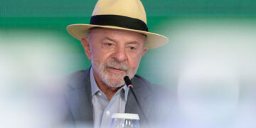 lula-comemora-aprovacao-de-projeto-que-cria-politica-para-minerais-criticos