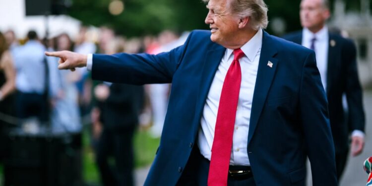 trump-propoe-“lei-rouanet”-para-gerar-empregos-no-cinema-e-na-tv-dos-eua